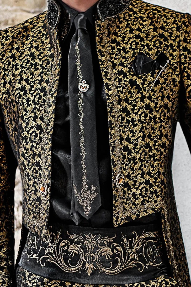 Camicia, Cravatta e Fascia in tessuto lurex nero con ricamo
