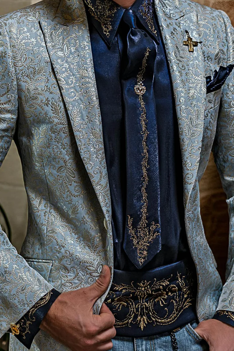 Camicia, Cravatta e Fascia in tessuto lurex blu con ricamo nero-oro