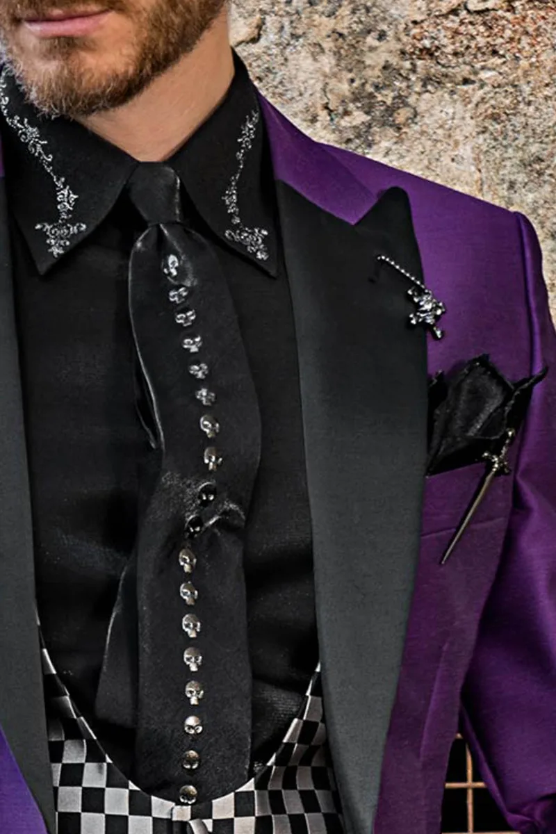 Chaqueta de ceremonia moda morado, pantalón negro, chaleco de diseño “a cuadros” 3