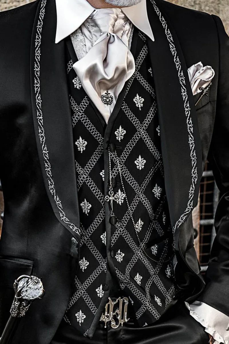 Gilet 5 bottoni in misto lana nero con ricamo argento