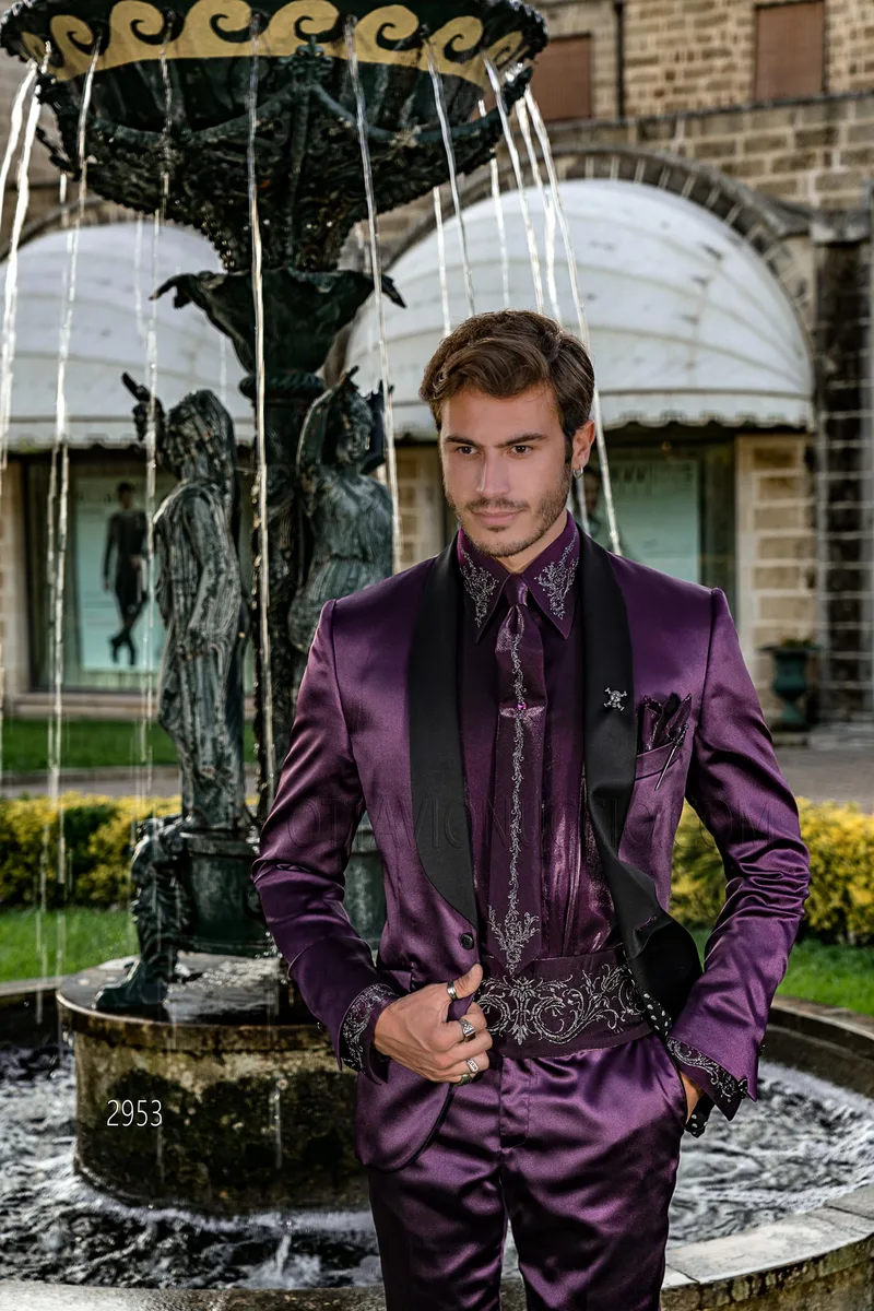 Smoking stile particolare moda in raso viola e pantalone nero – Piano americano