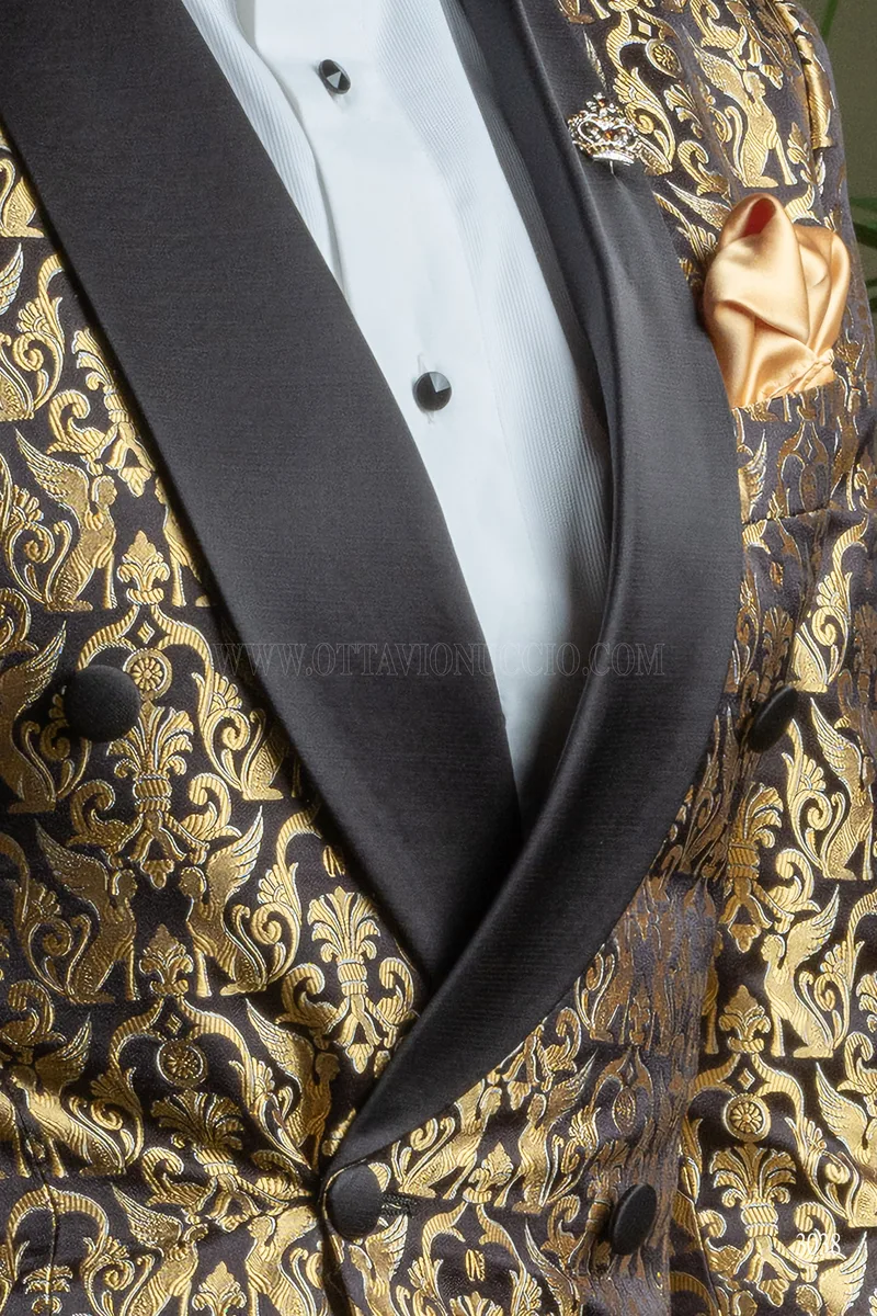 Luxury double-breasted shawl lapel tuxedo in black and gold pure silk, satin lapels 2