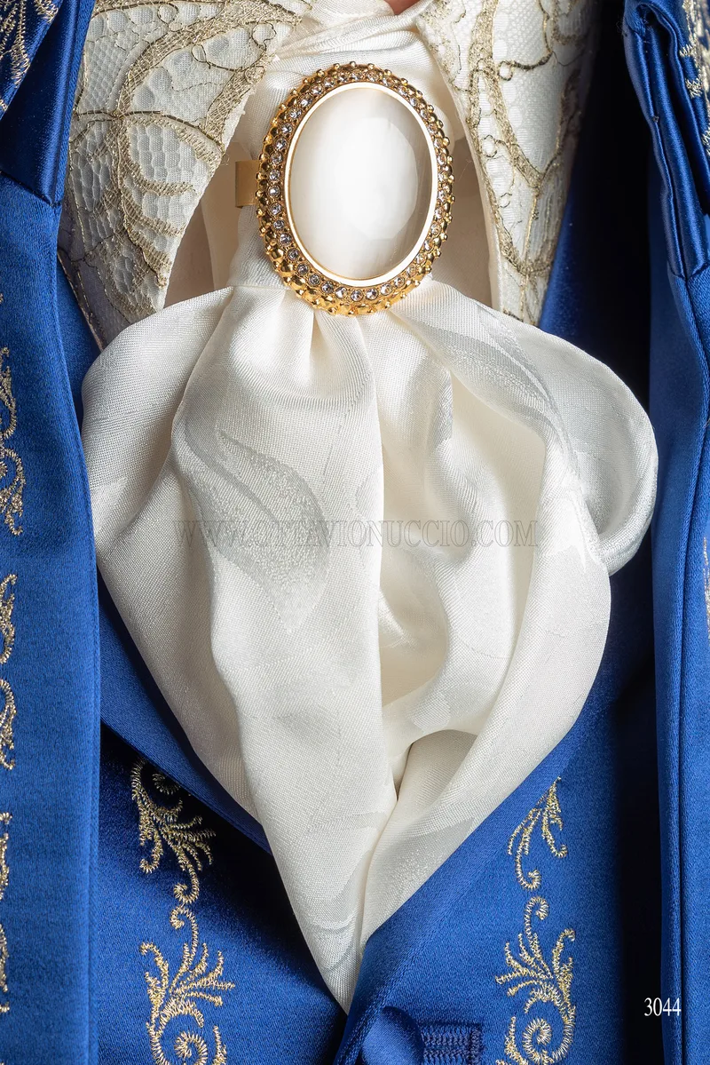 Scarf and Handkerchief Set in Ivory Jacquard Satin