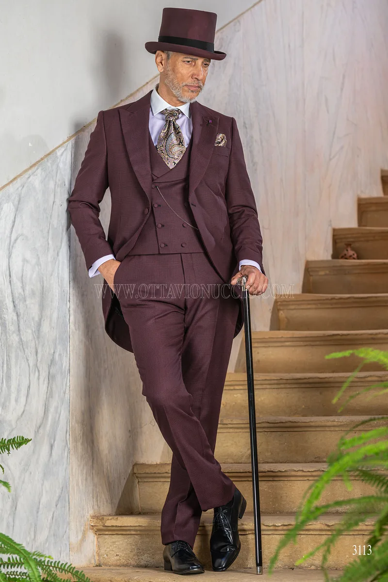 Moderner bordeauxroter Cut-Hochzeitsanzug aus Glencheck 3