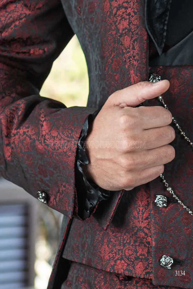 Frac de hombre gótico adamascado floral burdeos 7
