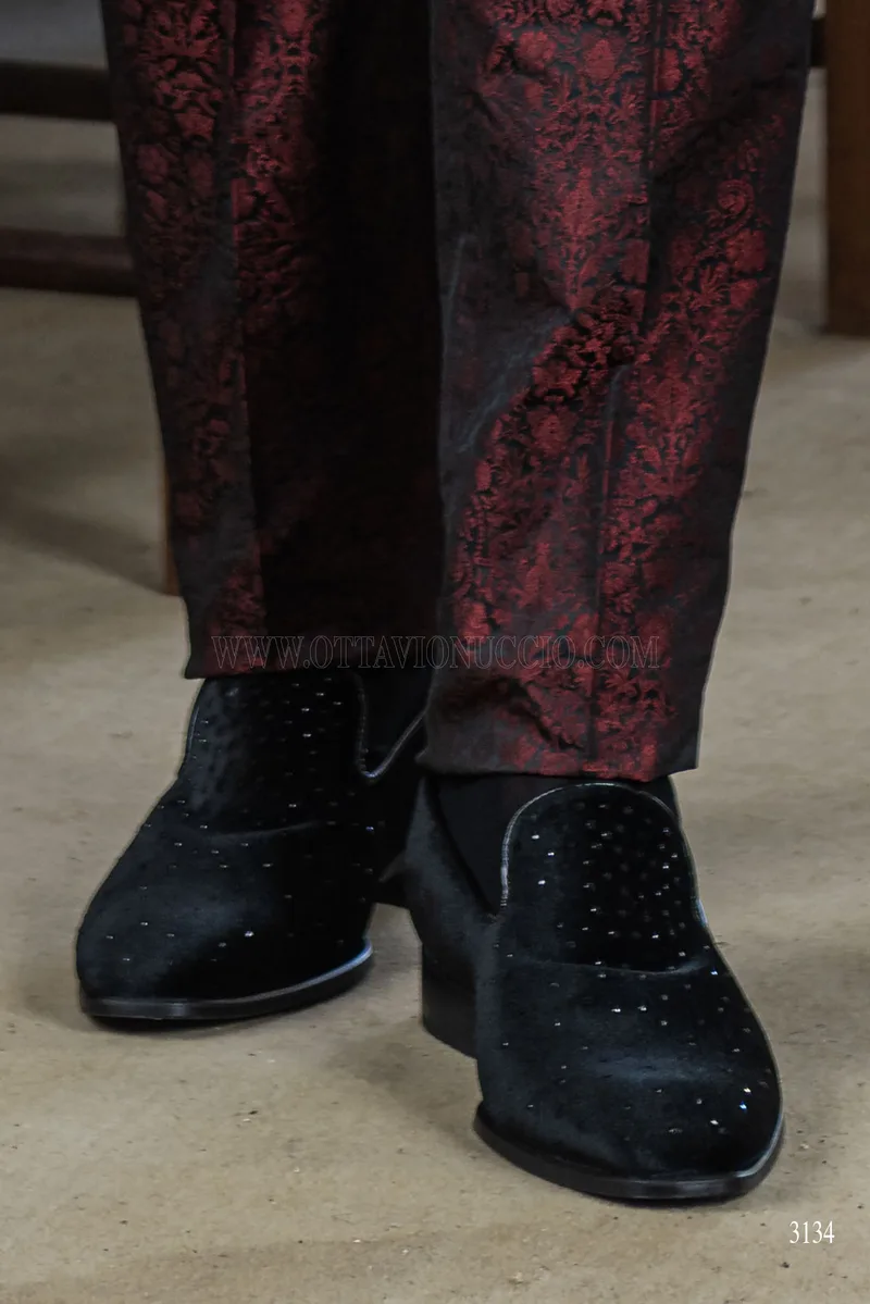 Frac de hombre gótico adamascado floral burdeos 8