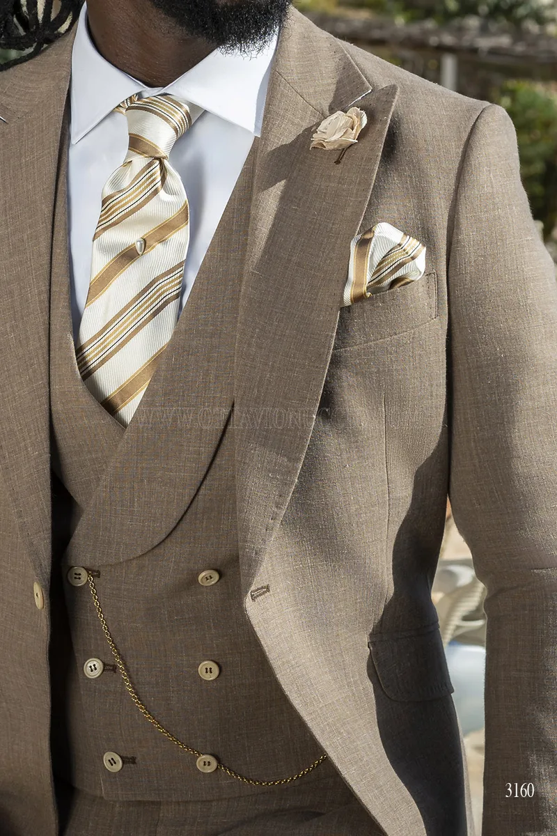 Gilet doppiopetto in misto lino marrone
