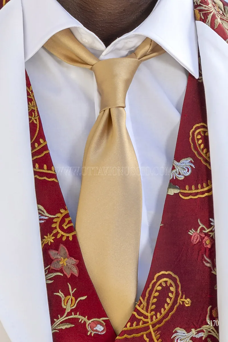 Cravattino e fazzoletto in raso oro