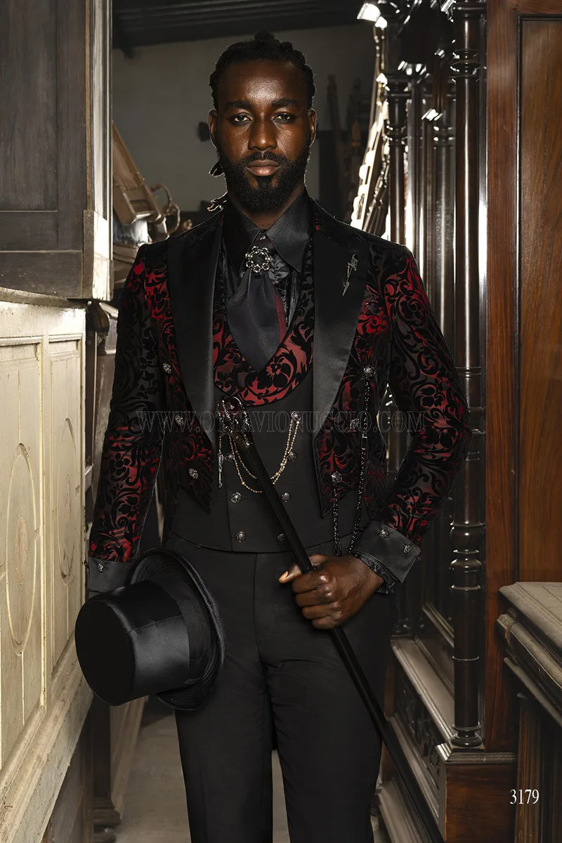 Tailcoat Steampunk in Brocade Velvet - Black and Burgundy - Limited Edition – Three-quarter view