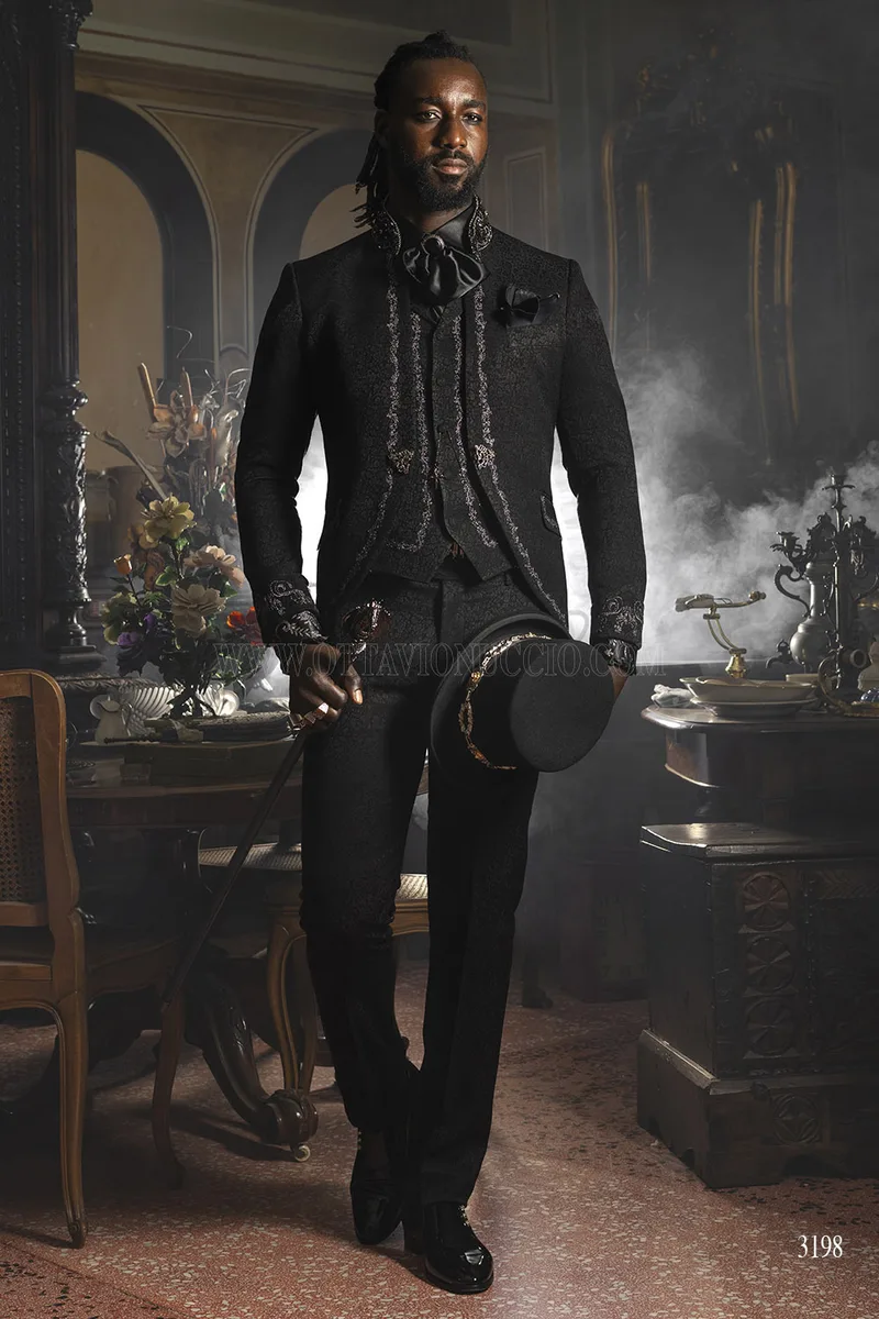 Abito da Sposo Gothic-Luxury Total-Black – Figura intera