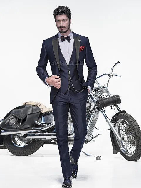 Groom suit in blue shantung