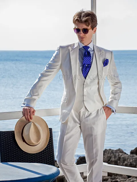 White hipster style suit in silk blend shantung with matching waistcoat