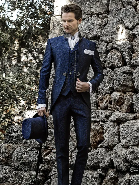 Mandarin collar groom suit in blue damask with trimming