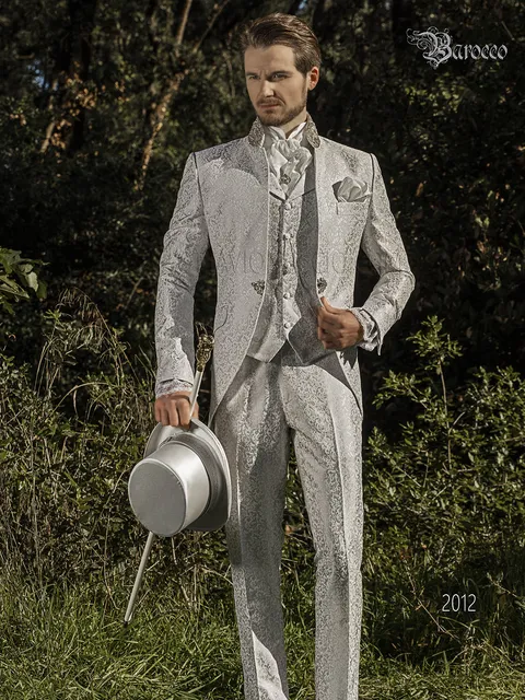 Groom suit in pearl grey damask baroque style
