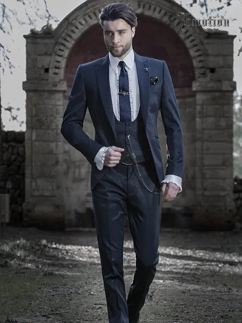 Men's blue formal suit, groom fashion