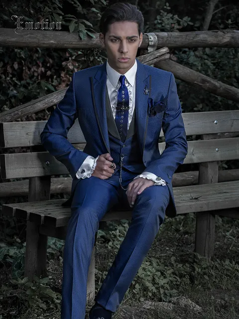 Electric blue groom suit in jacquard fabric