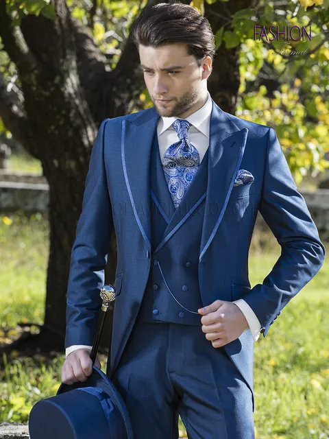 Men's blue fashion formal suit