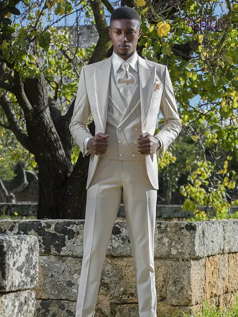 Beige wedding suit for the fashion groom