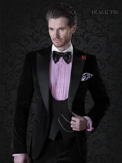 Smoking uomo per eventi di gala in velluto nero