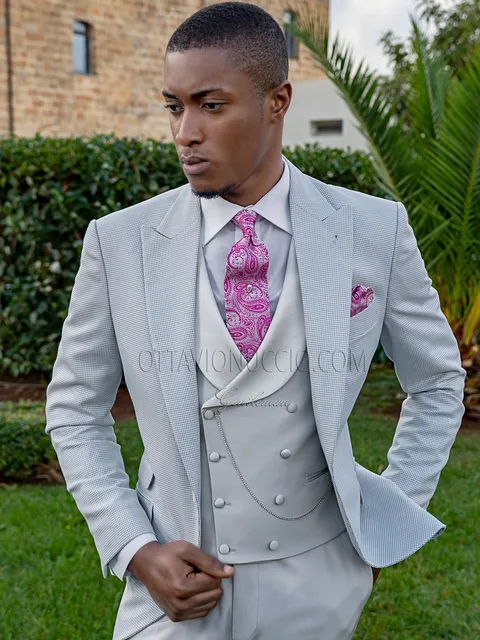 Men's pearl grey houndstooth formal suit with matching waistcoat and trousers