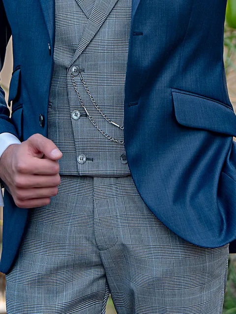 Trousers in grey Prince of Wales check with light blue check