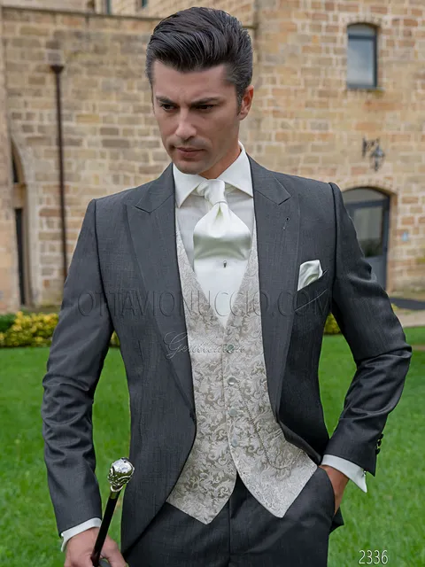 Modern groom morning suit in grey wool blend