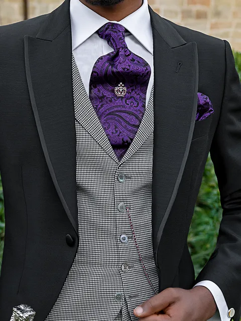 Waistcoat with lapels in houndstooth wool