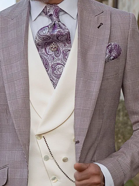 Asymmetric double-breasted shawl lapel waistcoat in ivory microfibre
