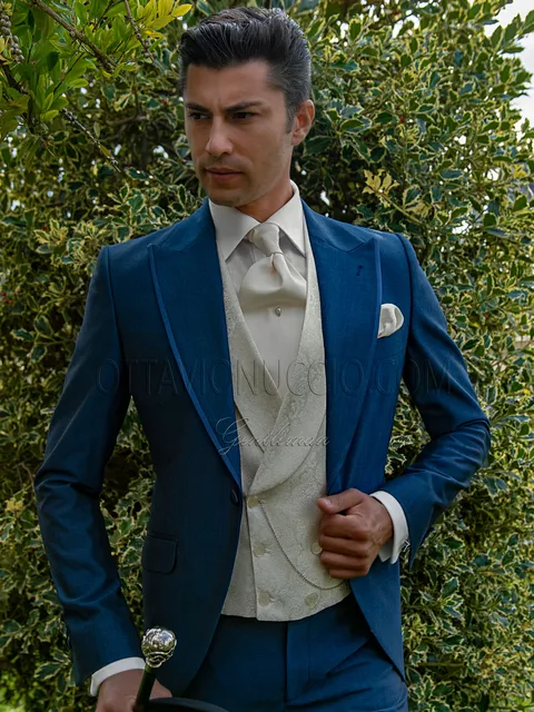 Fashion royal blue wool blend groom suit
