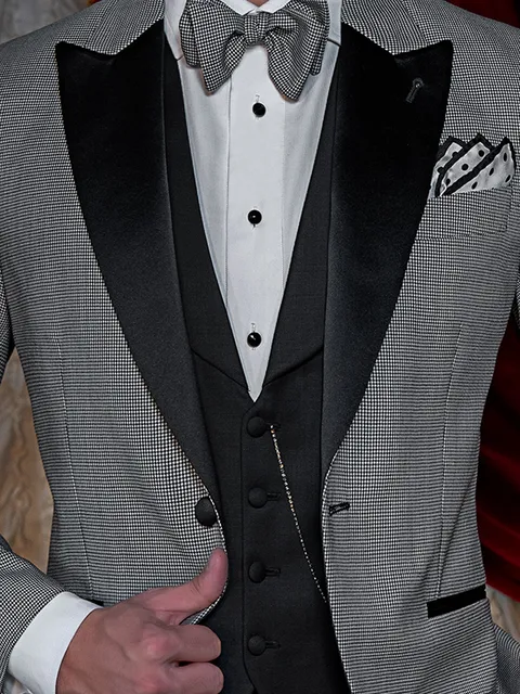 Waistcoat shawl lapel in black wool blend