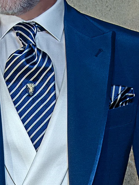 Cravat and handkerchief in royal blue and white striped silk