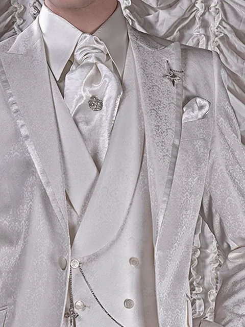 Double-breasted waistcoat with shawl lapel in ivory damask