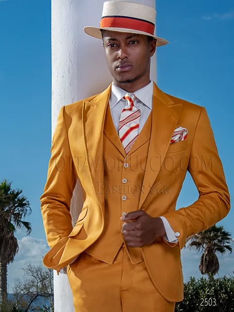 Men's suit for summer weddings in yellow cotton satin