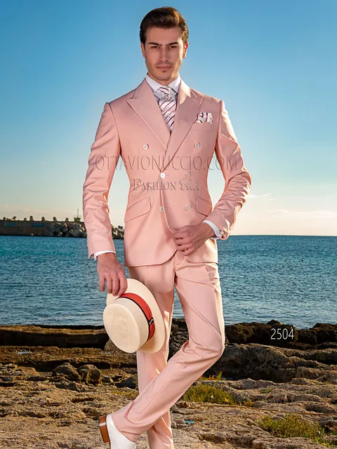 Men's vintage double-breasted suit in pink for beach ceremonies