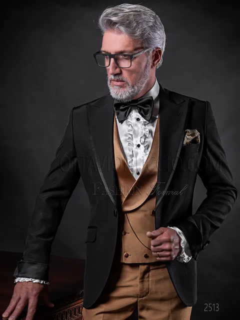 Completo sposo con giacca nera, pantalone e gilet doppiopetto oro