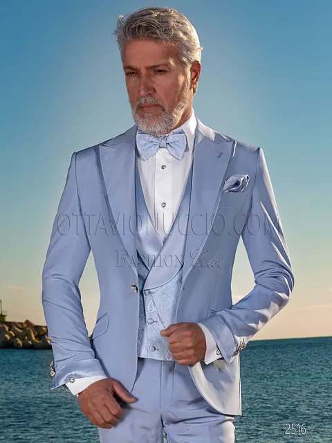 Abito moda fashion uomo celeste con profilo in raso