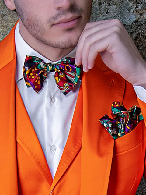 Patterned Silk Bow-Tie and Handkerchief Set