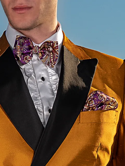 Bow tie in printed silk with paisley pattern