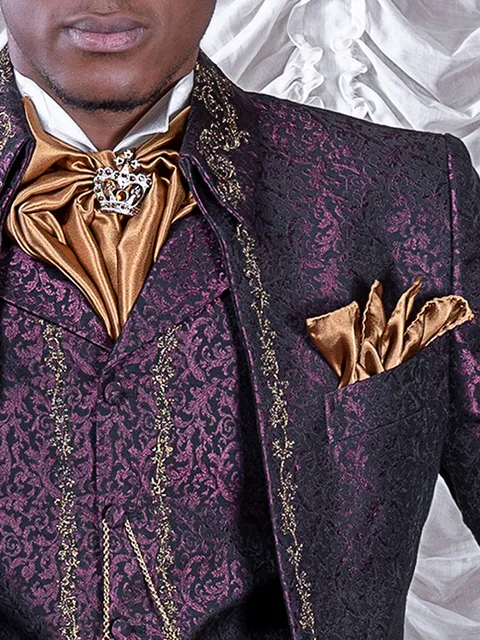 Knotted ascot tie and handkerchief in gold satin