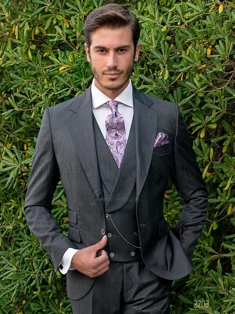 Classic suit for elegant men with grey double-breasted waistcoat