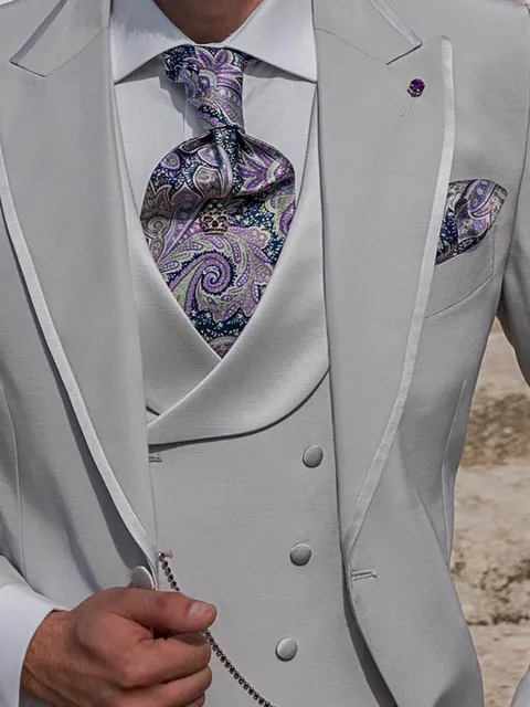 Double-breasted shawl lapel waistcoat in pearl grey
