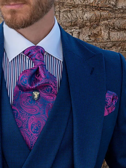Cravat and Handkerchief in royal blue and fuchsia paisley silk