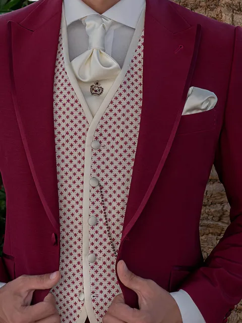 5-button waistcoat in white wool blend with fuchsia embroidery