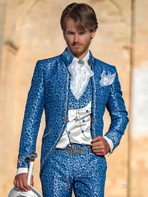 Formal suit in royal blue damask with silver embroidery in Baroque style