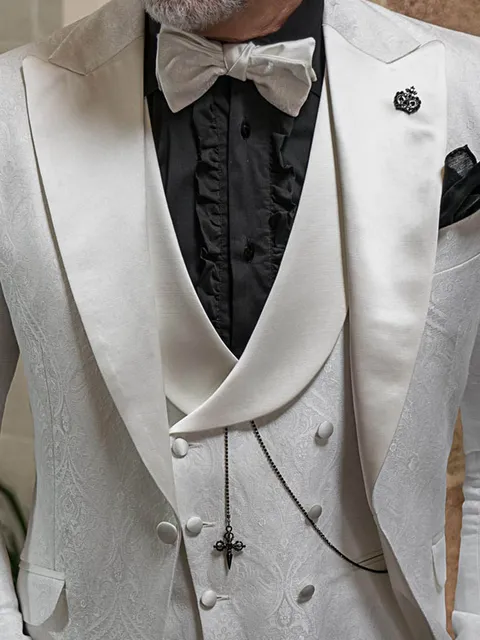Double-breasted waistcoat in white damask jacquard fabric, with shawl lapel in white satin fabric