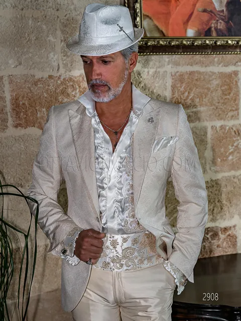 Distinctive modern groom suit with beige jacquard jacket