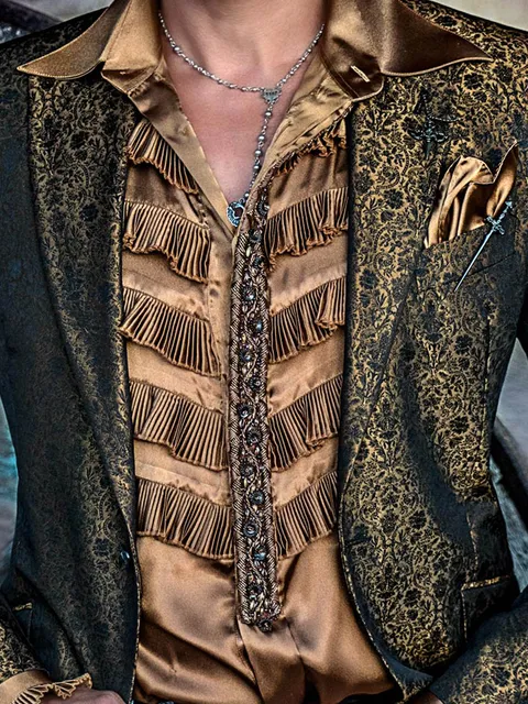 Shirt in dark gold satin with plissé
