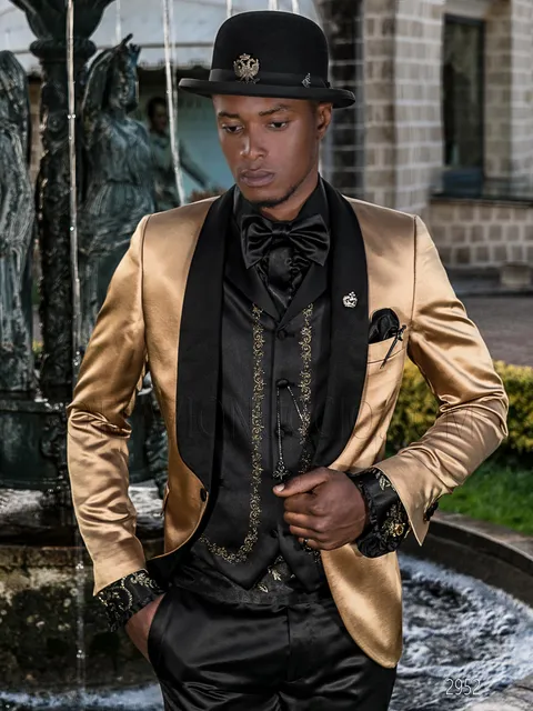 Shirt in black satin with gold-black embroidery and ruffles