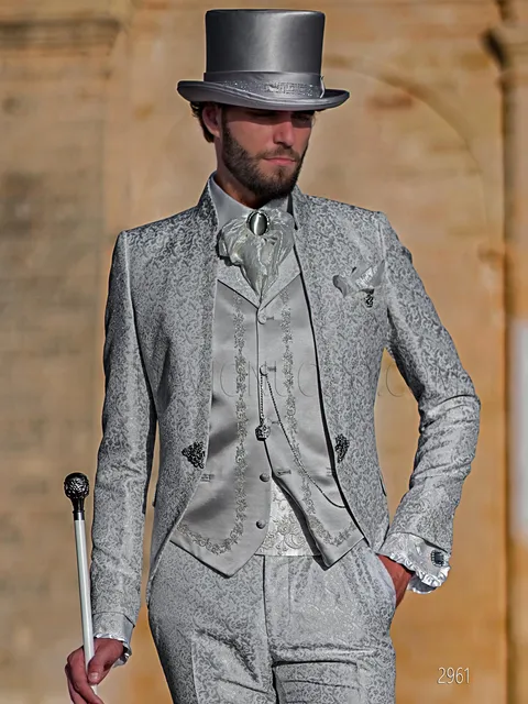 Baroque formal suit in pearl grey damask with silver embroidery