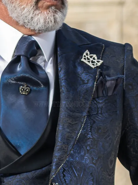 Blue lurex cravat and handkerchief set